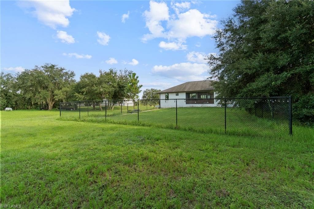 4249 56th Ave NE, Naples, FL 34120-35