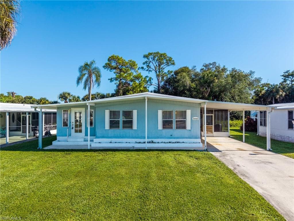 26066 Princess Ln, Bonita Springs, FL 34135-1