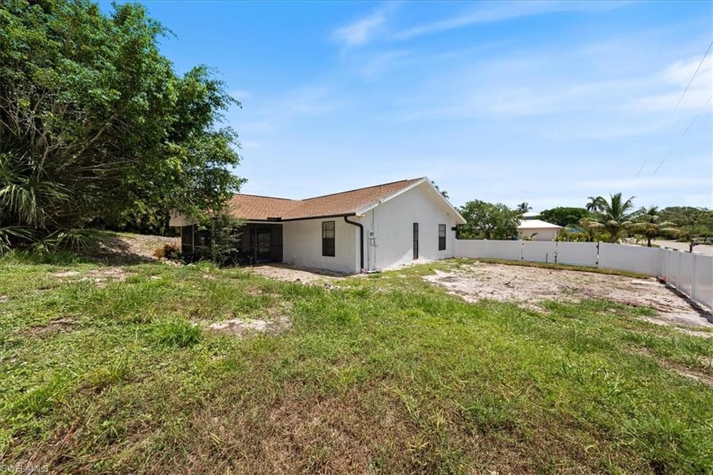 1996 Sheffield Ave, Marco Island, FL 34145-30