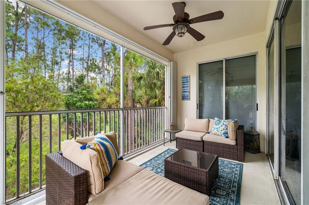 1630 Tarpon Bay Dr S 201, Naples, FL 34119-25