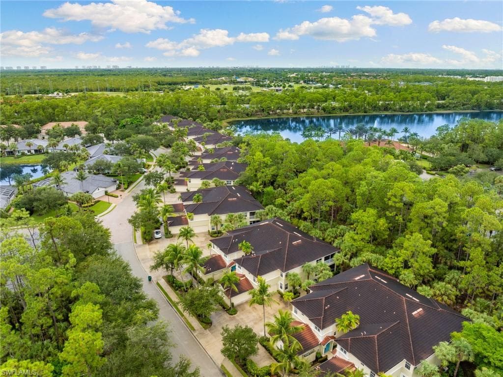 1630 Tarpon Bay Dr S 201, Naples, FL 34119-30