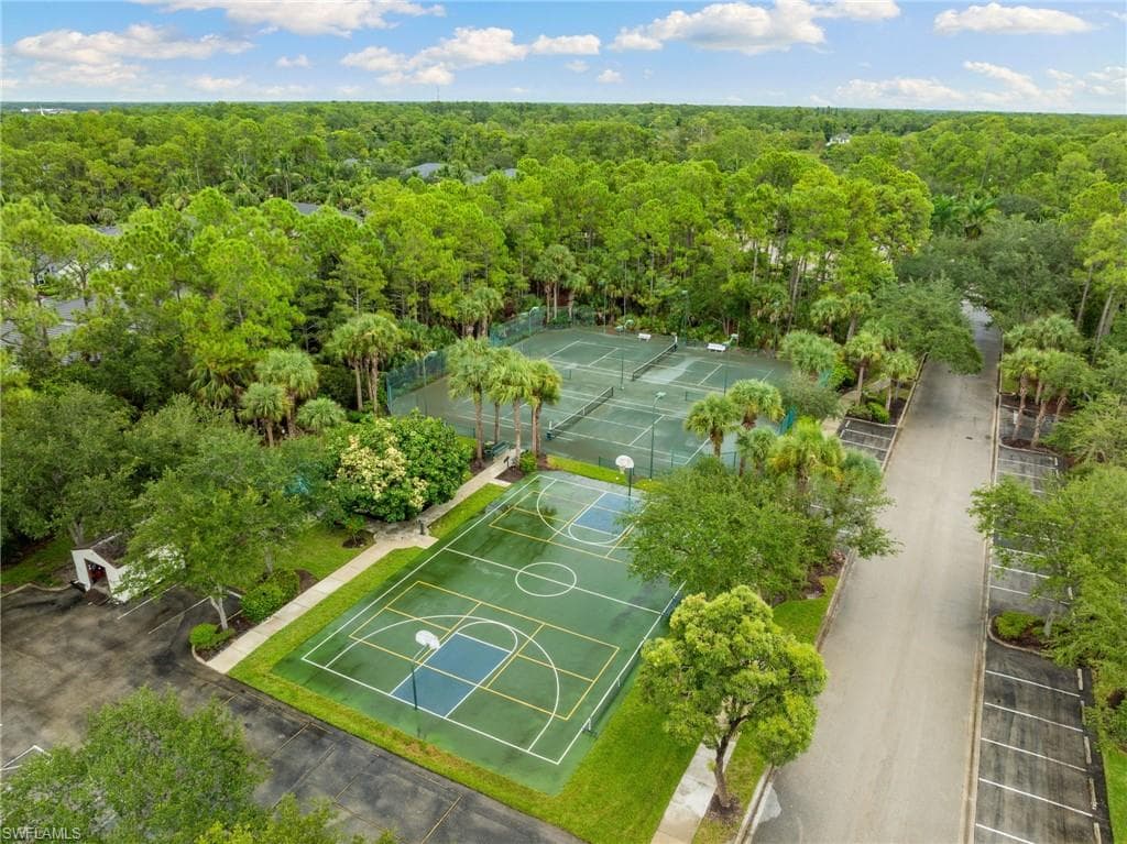1630 Tarpon Bay Dr S 201, Naples, FL 34119-35