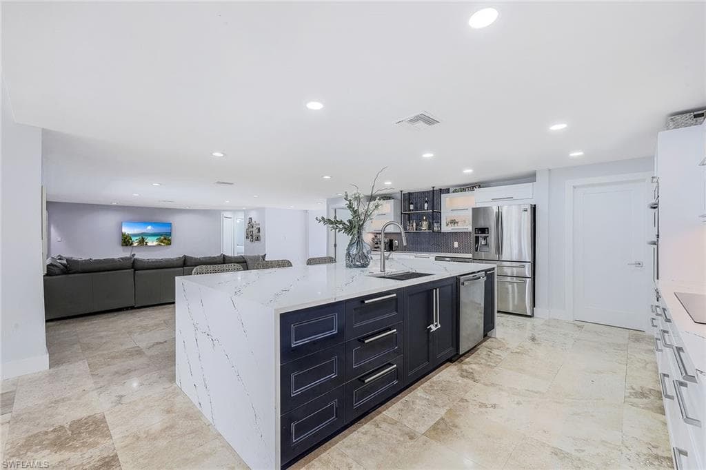 921 Scott Dr, Marco Island, FL 34145-10
