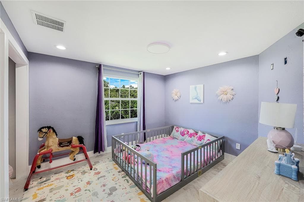 921 Scott Dr, Marco Island, FL 34145-28