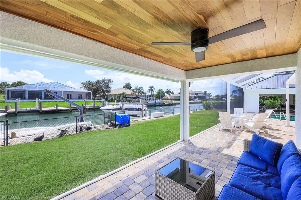 921 Scott Dr, Marco Island, FL 34145-34