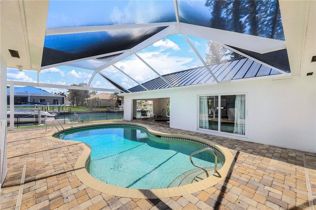 921 Scott Dr, Marco Island, FL 34145-35
