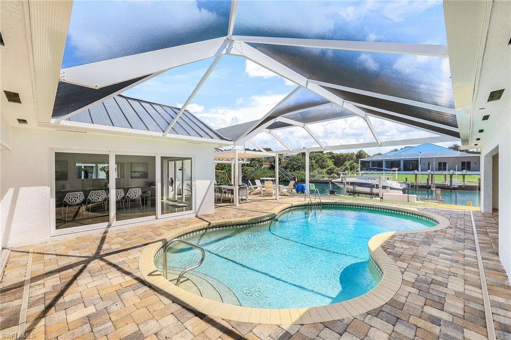 921 Scott Dr, Marco Island, FL 34145-36
