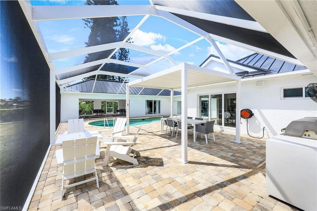 921 Scott Dr, Marco Island, FL 34145-39