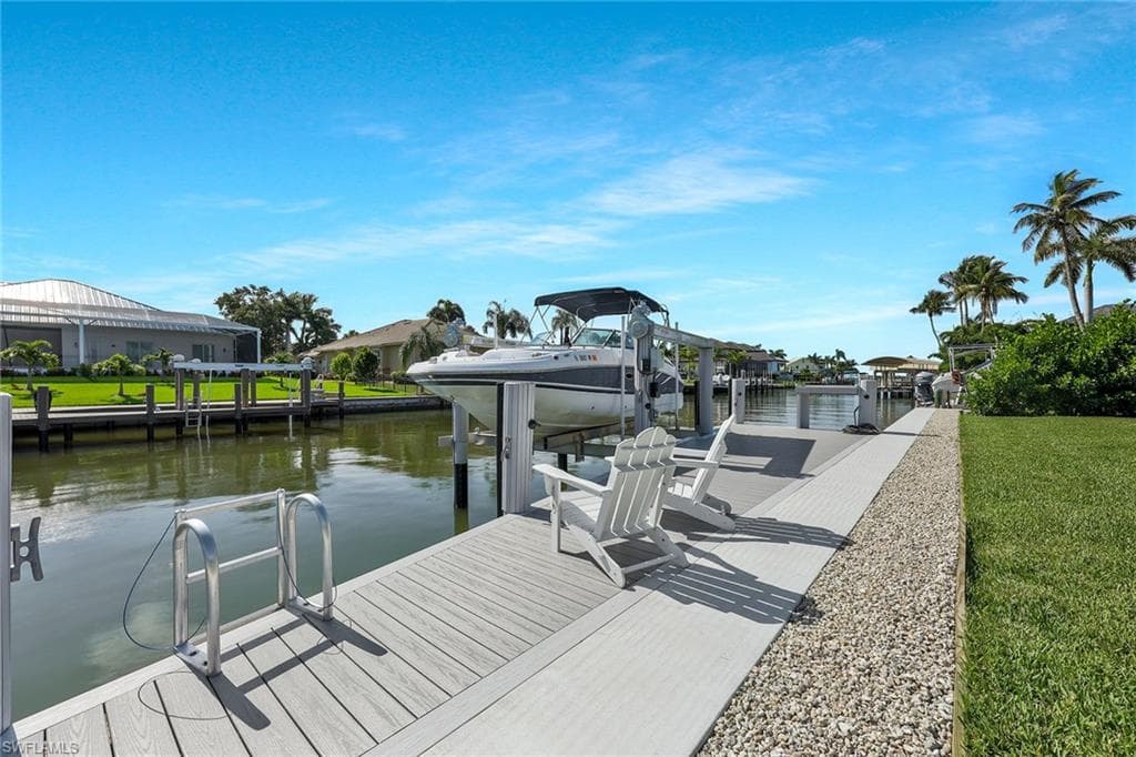 921 Scott Dr, Marco Island, FL 34145-40