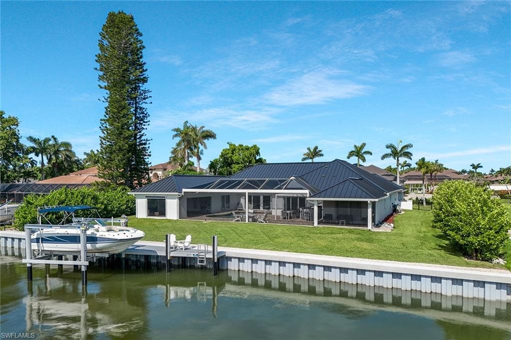 921 Scott Dr, Marco Island, FL 34145-41
