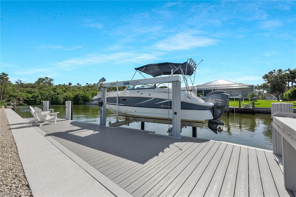 921 Scott Dr, Marco Island, FL 34145-43