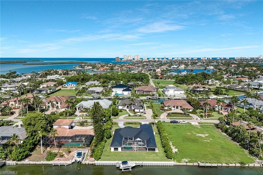 921 Scott Dr, Marco Island, FL 34145-47