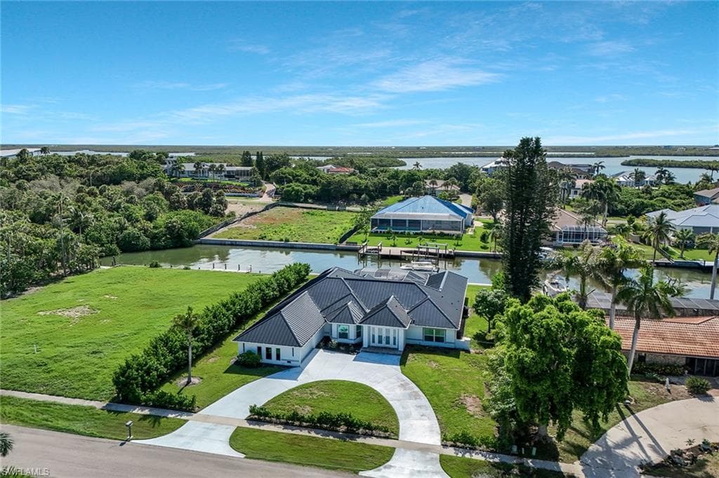 921 Scott Dr, Marco Island, FL 34145-48