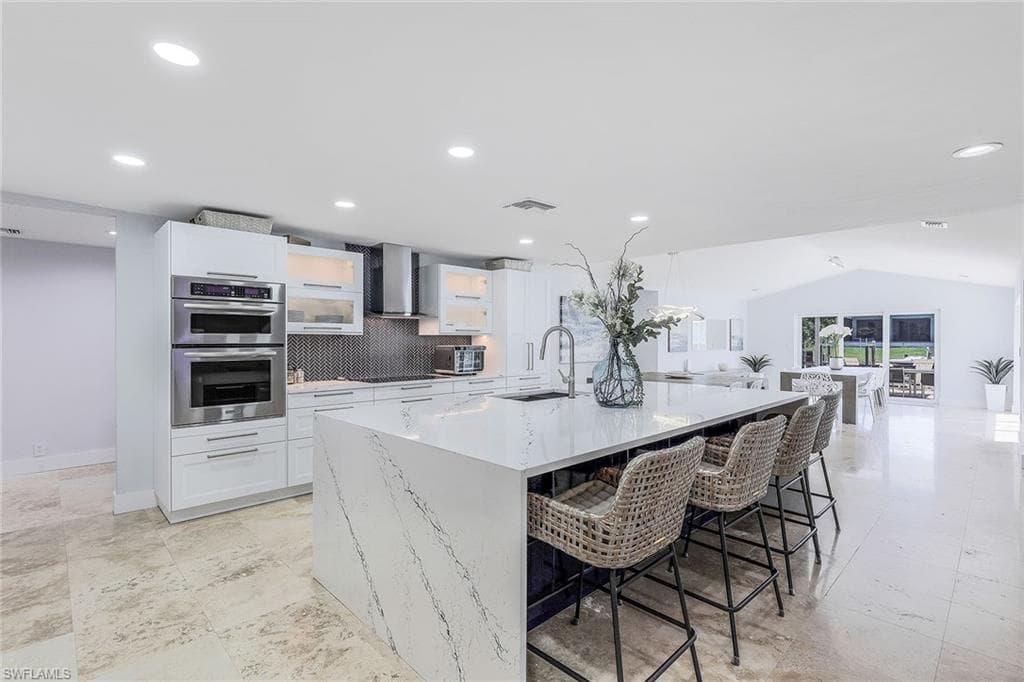 921 Scott Dr, Marco Island, FL 34145-8