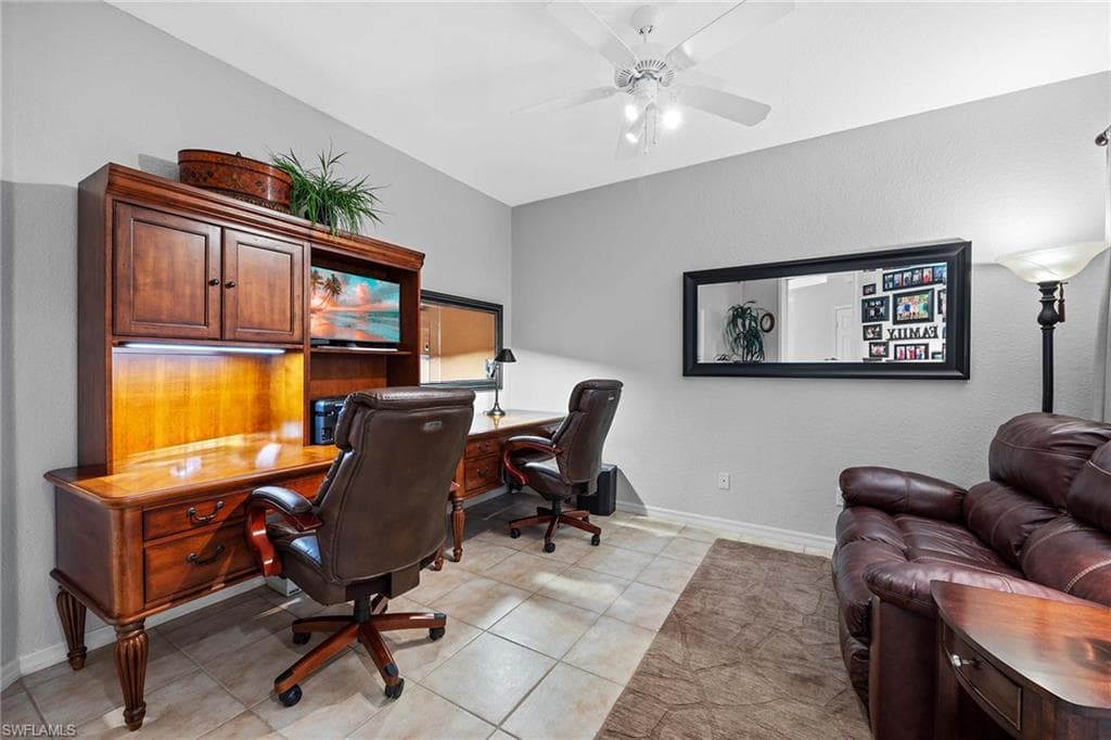 8460 Bent Creek Ct, Naples, FL 34114-22