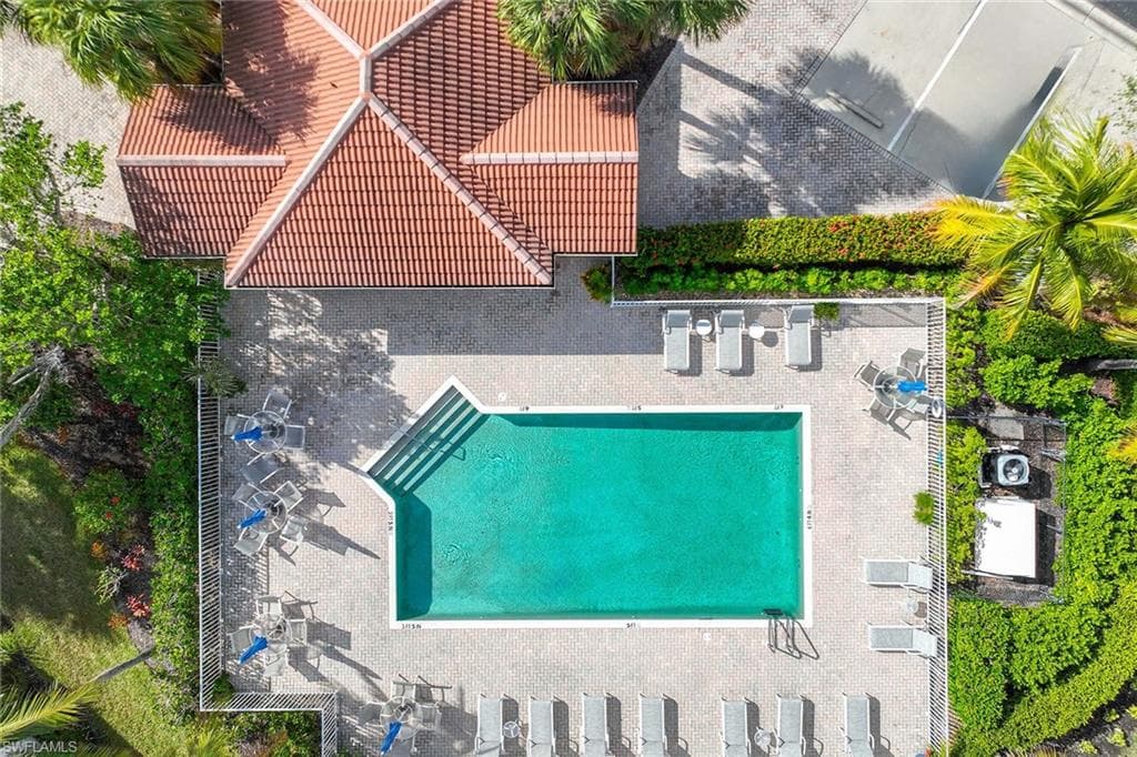 8460 Bent Creek Ct, Naples, FL 34114-33