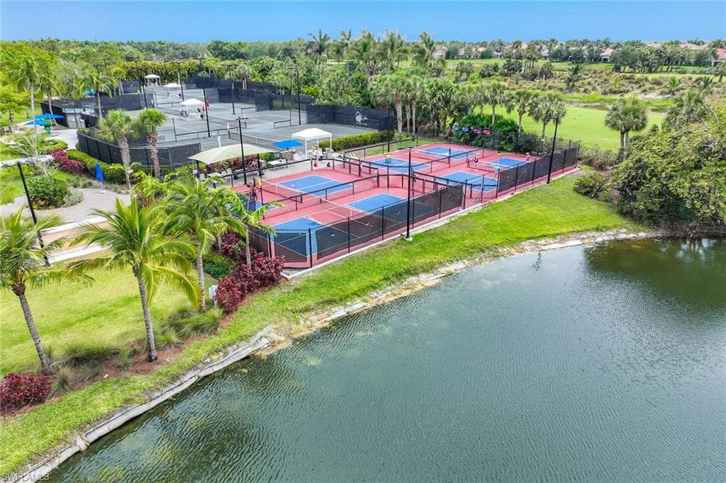 8460 Bent Creek Ct, Naples, FL 34114-46