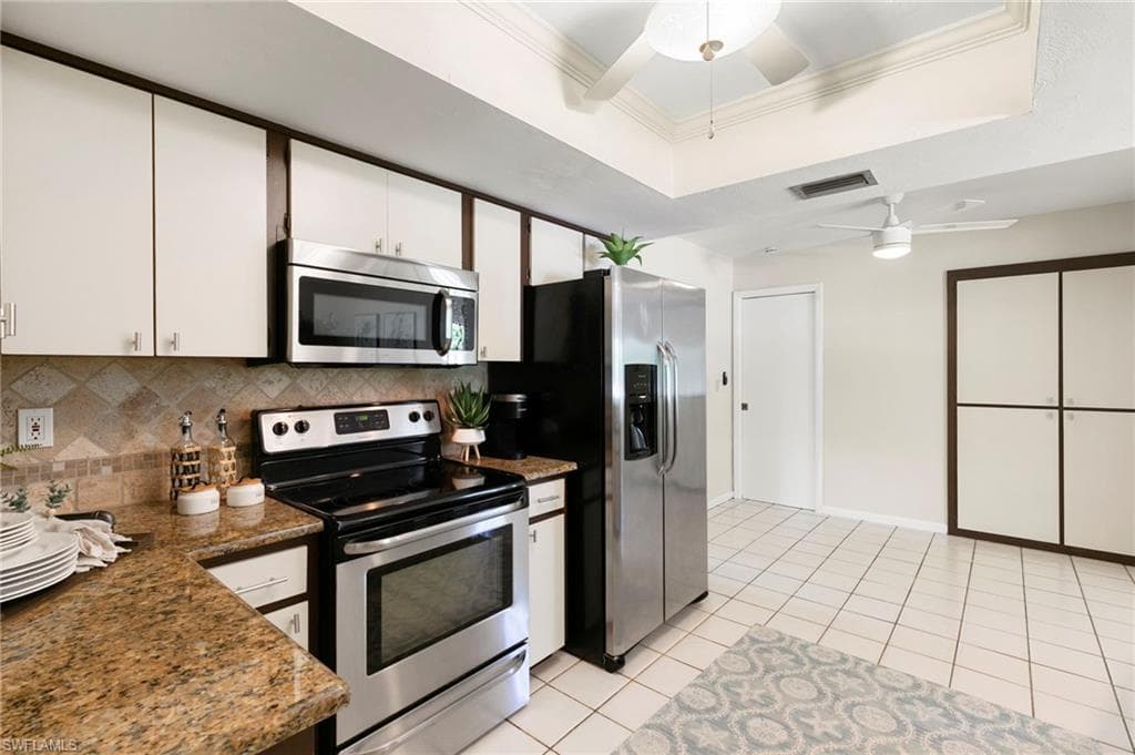 159 Coral Vine Dr, Naples, FL 34110-13