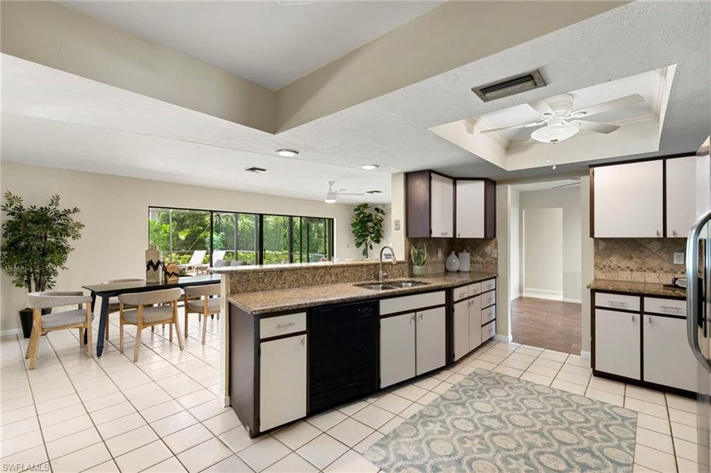 159 Coral Vine Dr, Naples, FL 34110-14
