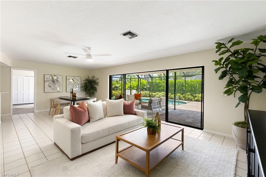 159 Coral Vine Dr, Naples, FL 34110-18