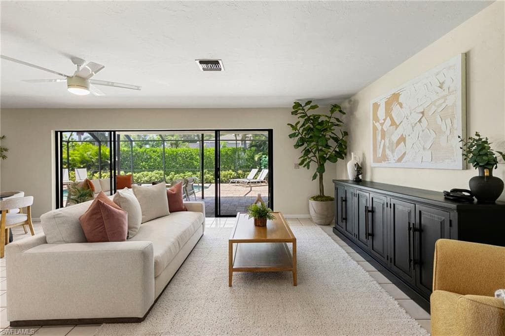 159 Coral Vine Dr, Naples, FL 34110-20