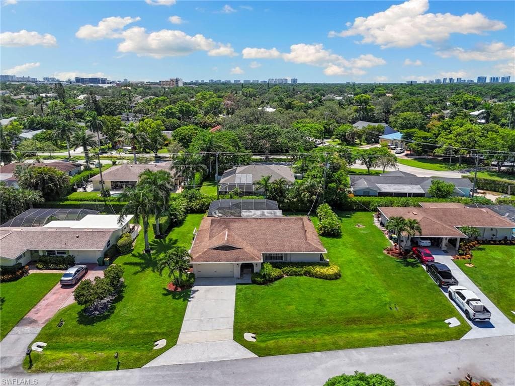 159 Coral Vine Dr, Naples, FL 34110-38