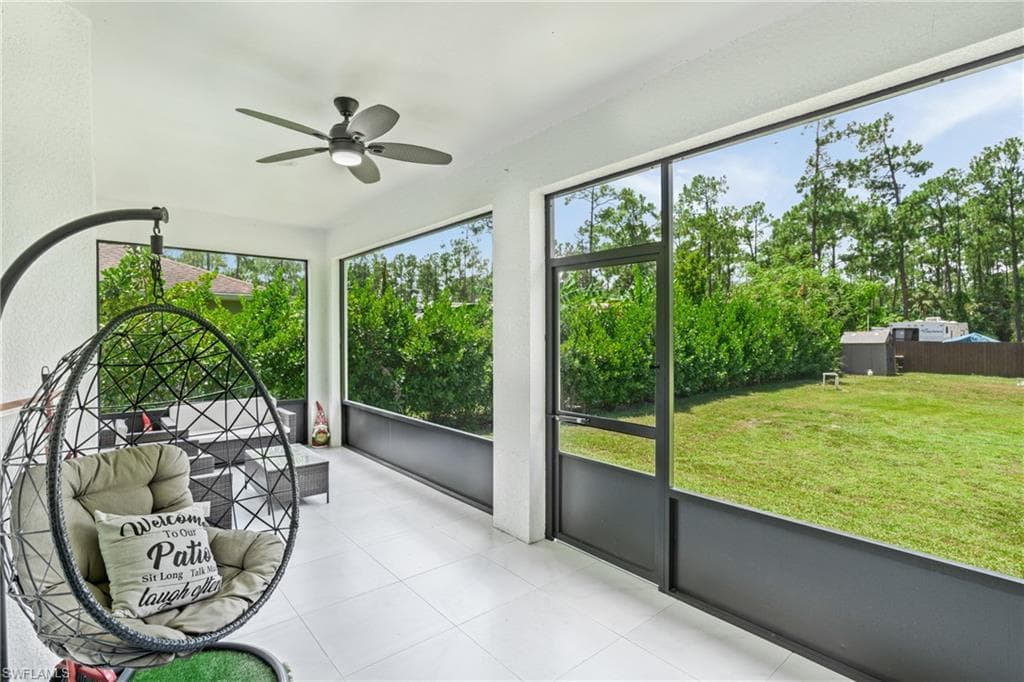 1523 Everglades Blvd N, Naples, FL 34120-32