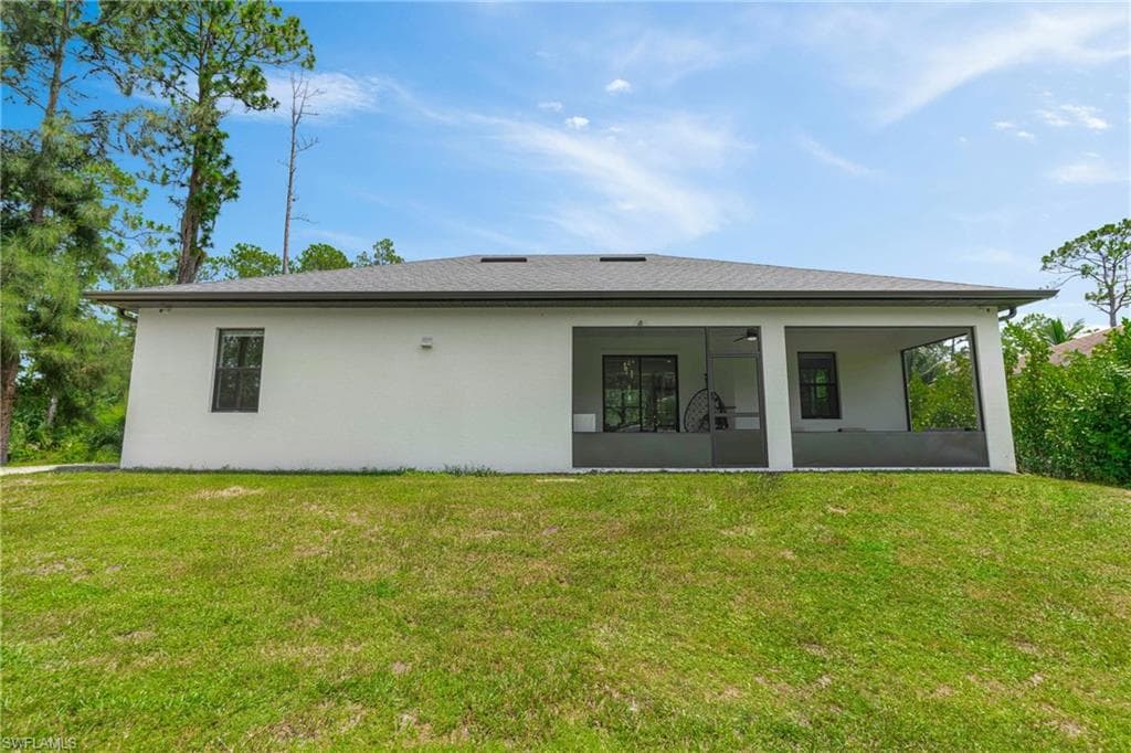 1523 Everglades Blvd N, Naples, FL 34120-34
