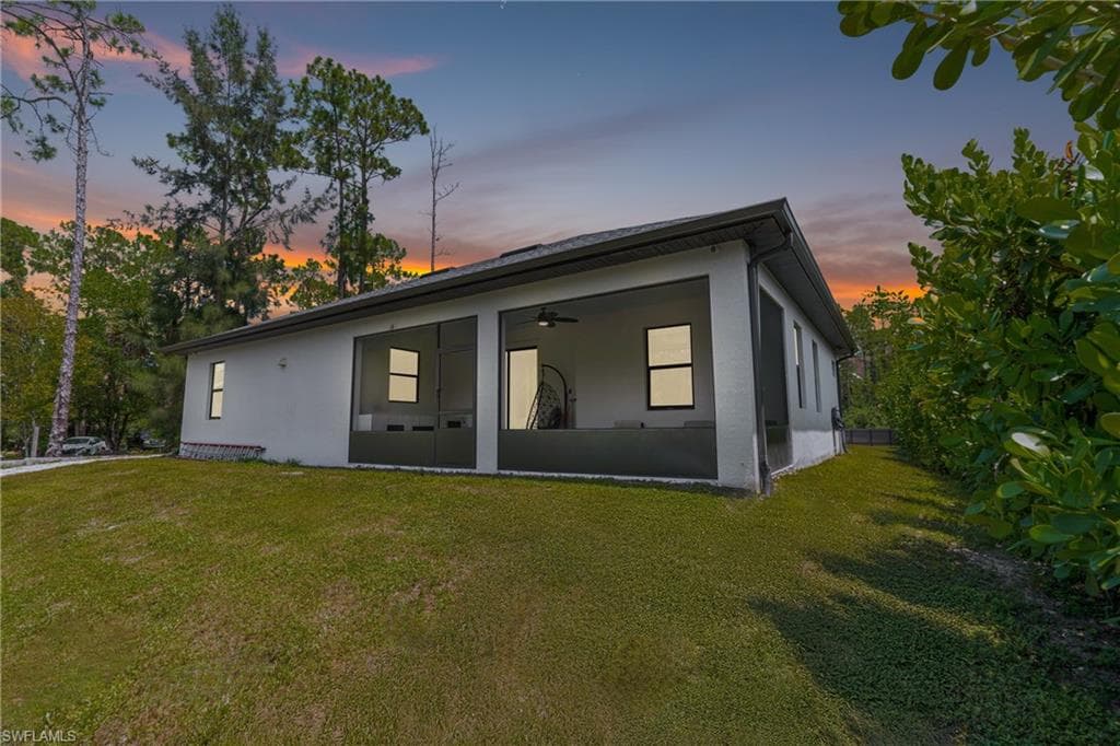 1523 Everglades Blvd N, Naples, FL 34120-35