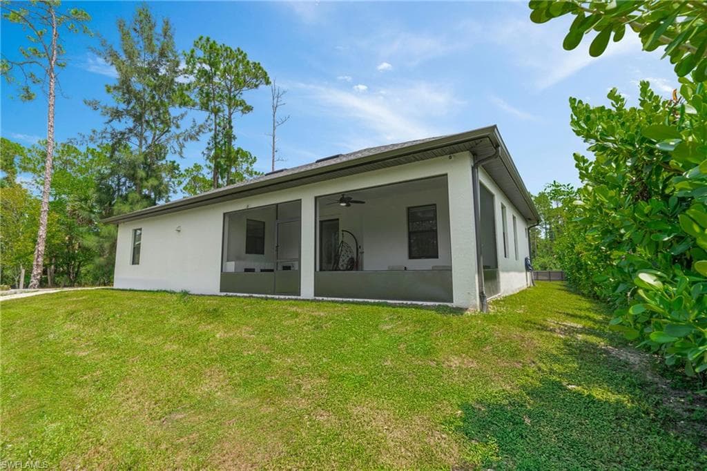 1523 Everglades Blvd N, Naples, FL 34120-36