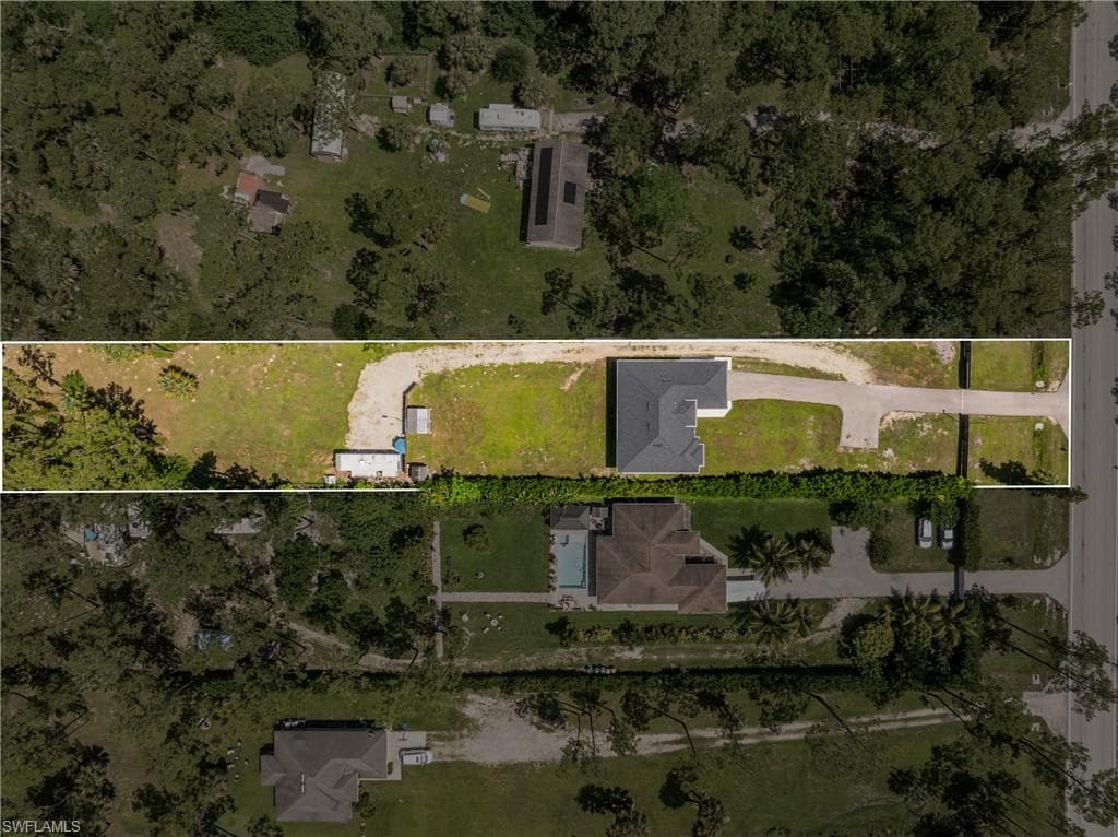 1523 Everglades Blvd N, Naples, FL 34120-49