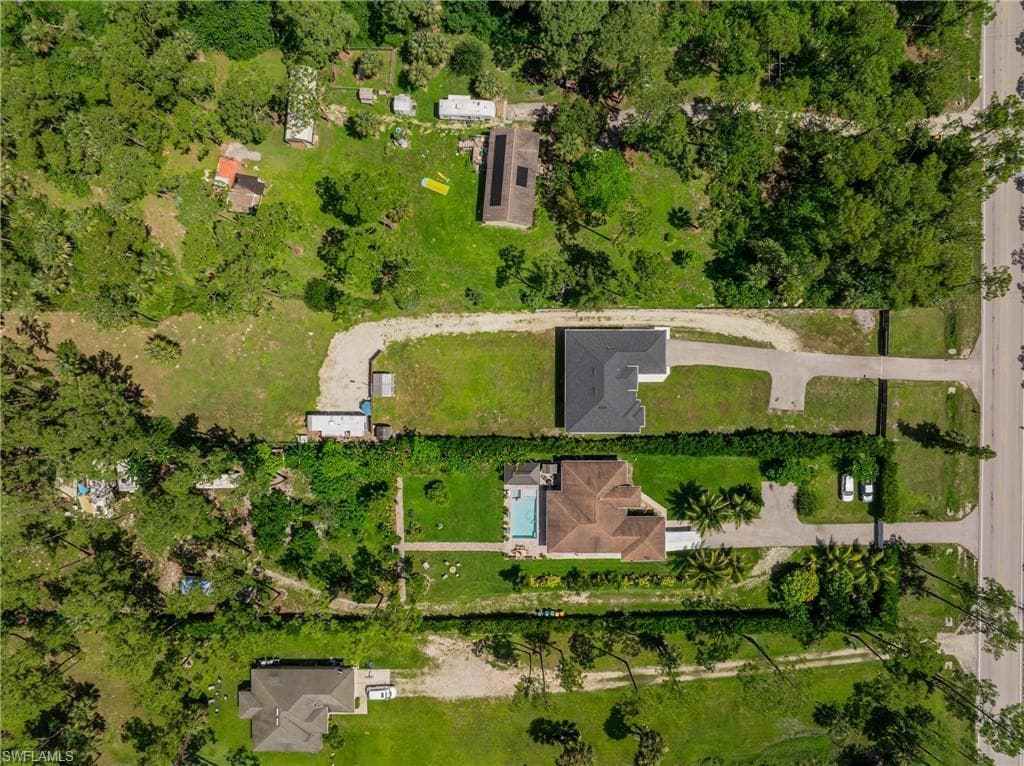 1523 Everglades Blvd N, Naples, FL 34120-50
