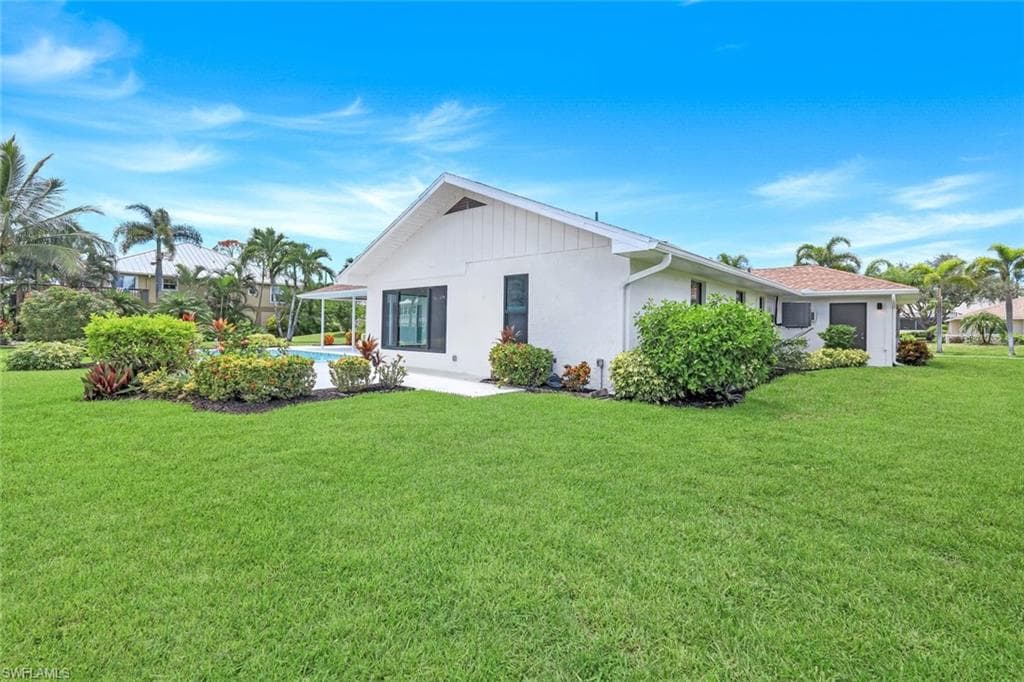 27081 Harbor Dr, Bonita Springs, FL 34135-33