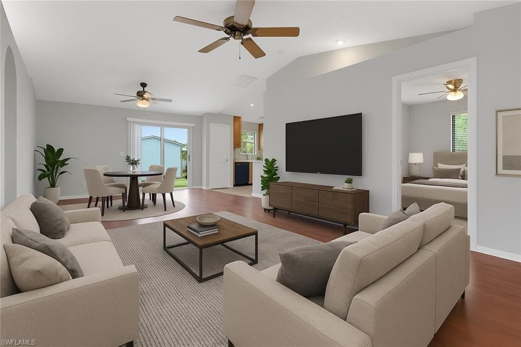 27052 Riverside Dr, Bonita Springs, FL 34135-3