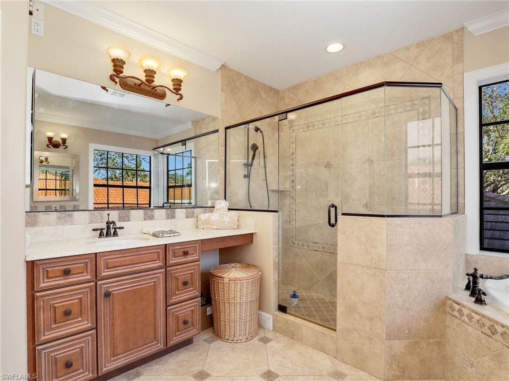 14631 Meravi Dr, Bonita Springs, FL 34135-26