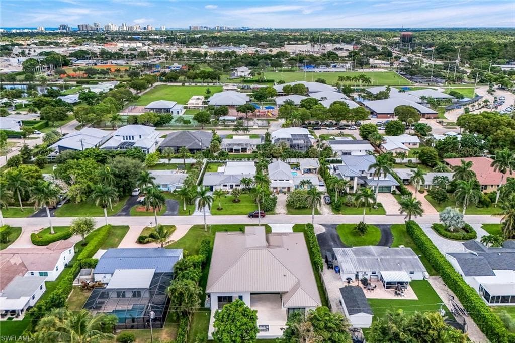 1248 13th Ave N, Naples, FL 34102-6