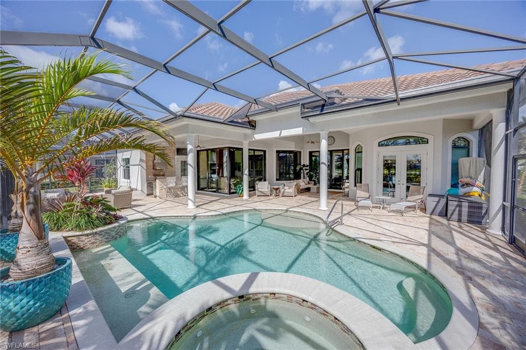 11920 Hedgestone Ct, Naples, FL 34120-33