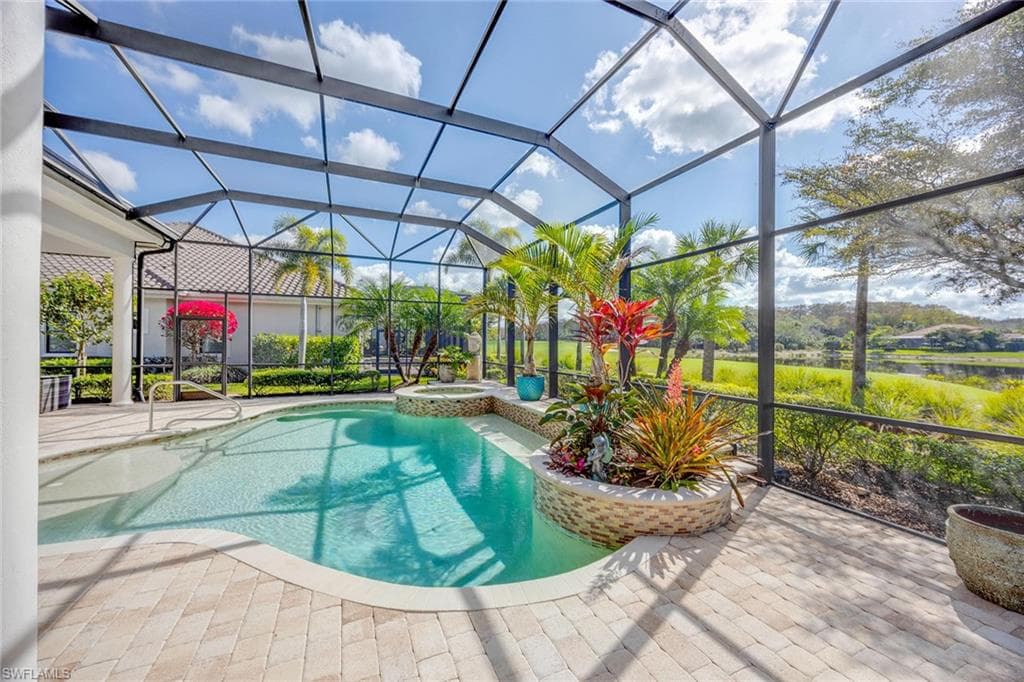 11920 Hedgestone Ct, Naples, FL 34120-35