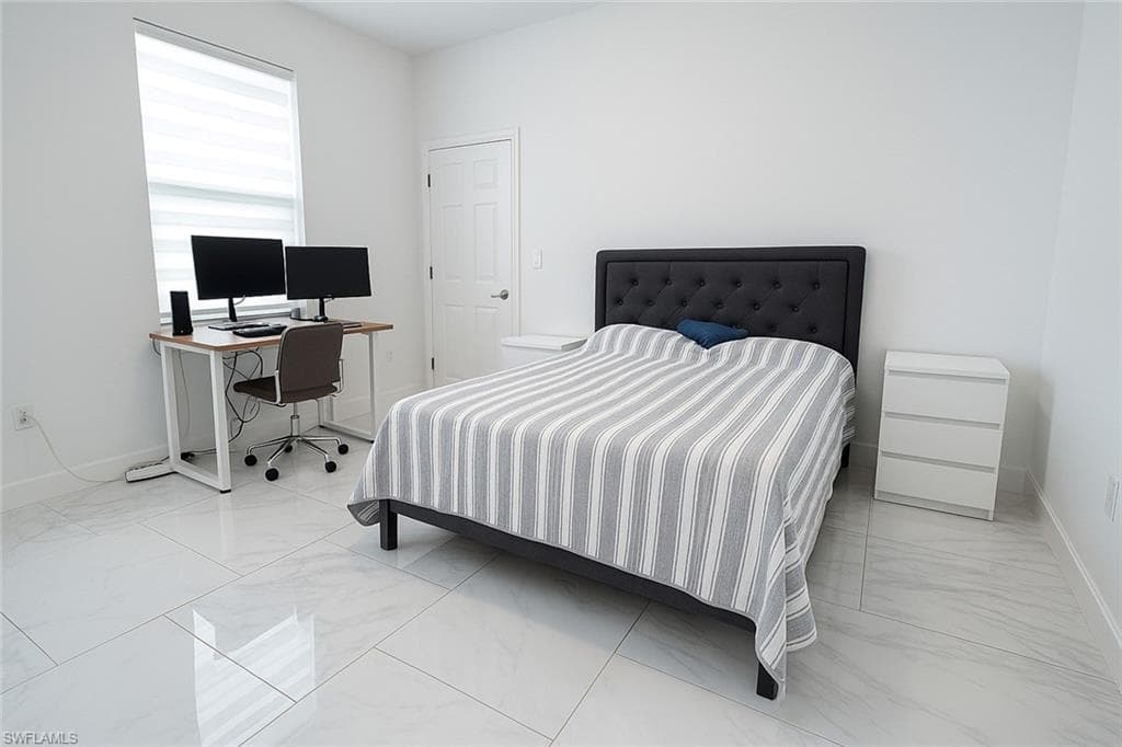 1137 4 Ave, Cape Coral, FL 33909-26