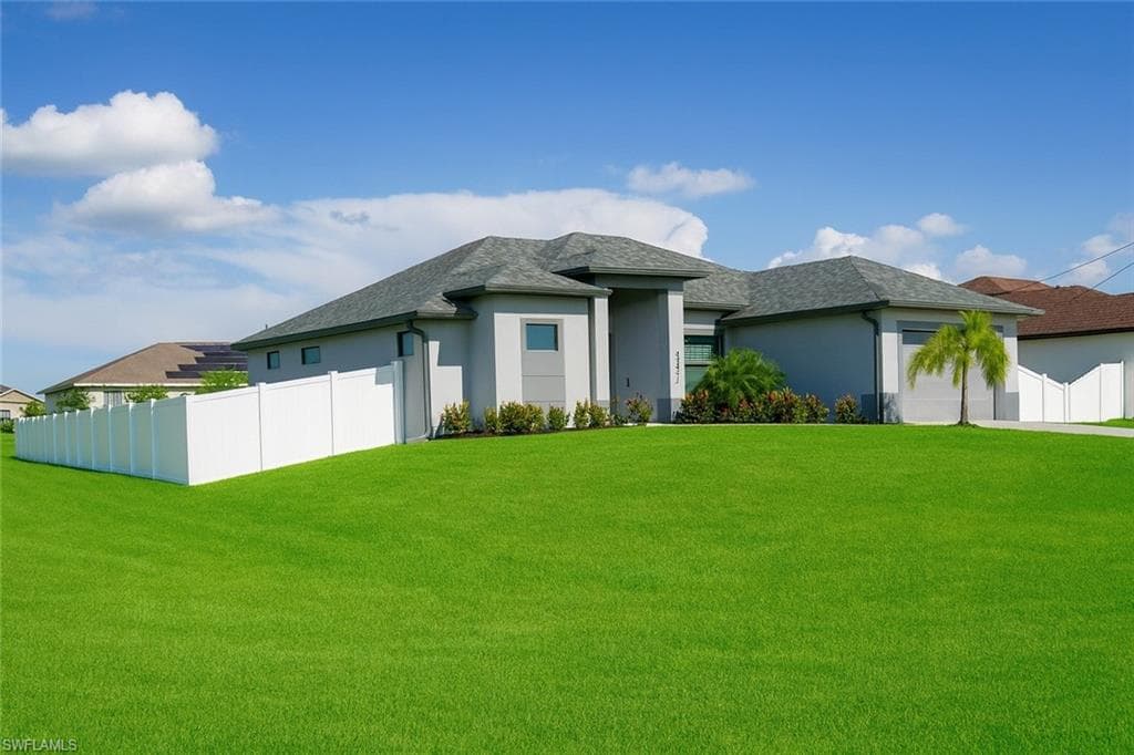 1137 4 Ave, Cape Coral, FL 33909-4