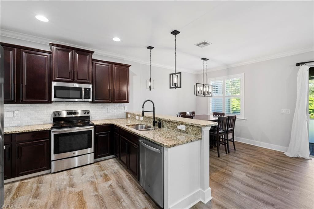 19540 Bowring Park Rd 102, Fort Myers, FL 33967-16