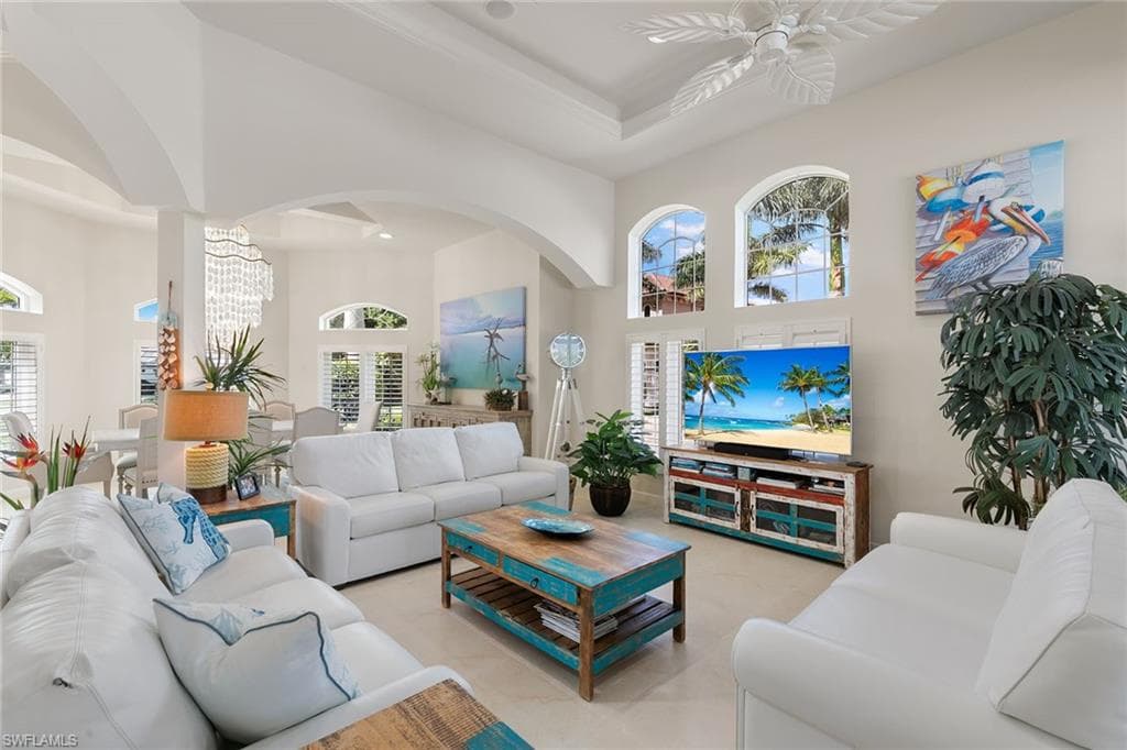 95 Anchor Ct, Marco Island, FL 34145-8