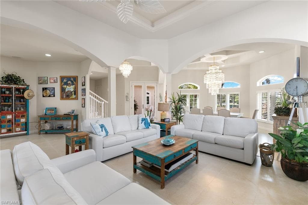 95 Anchor Ct, Marco Island, FL 34145-9