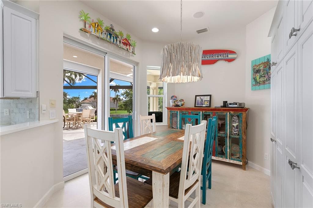 95 Anchor Ct, Marco Island, FL 34145-19