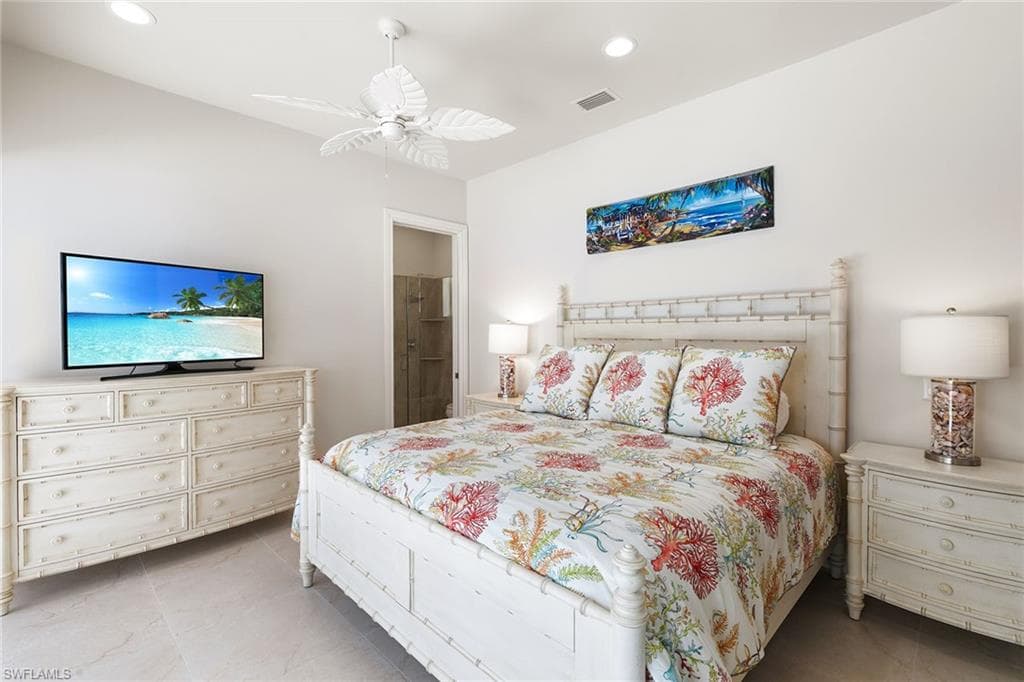 95 Anchor Ct, Marco Island, FL 34145-23