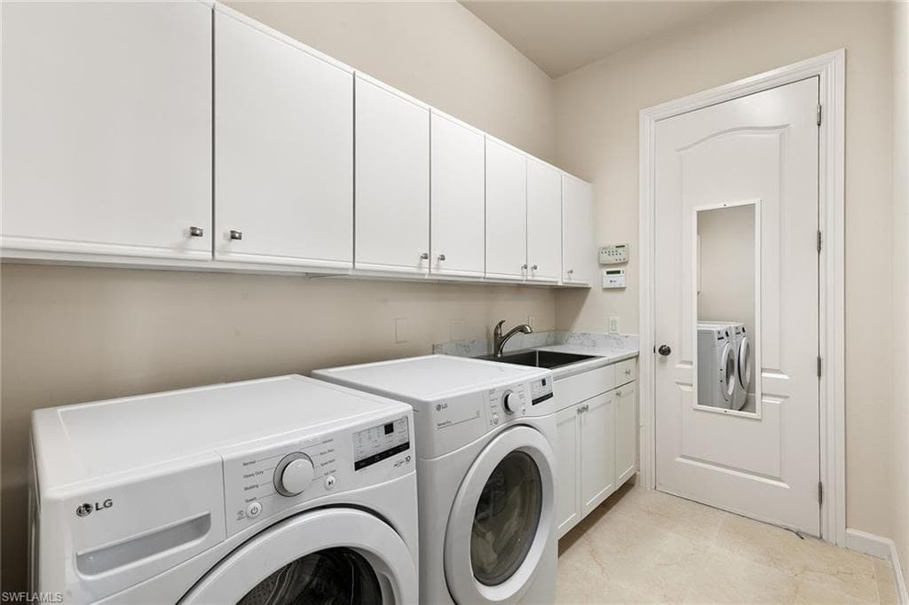 95 Anchor Ct, Marco Island, FL 34145-38