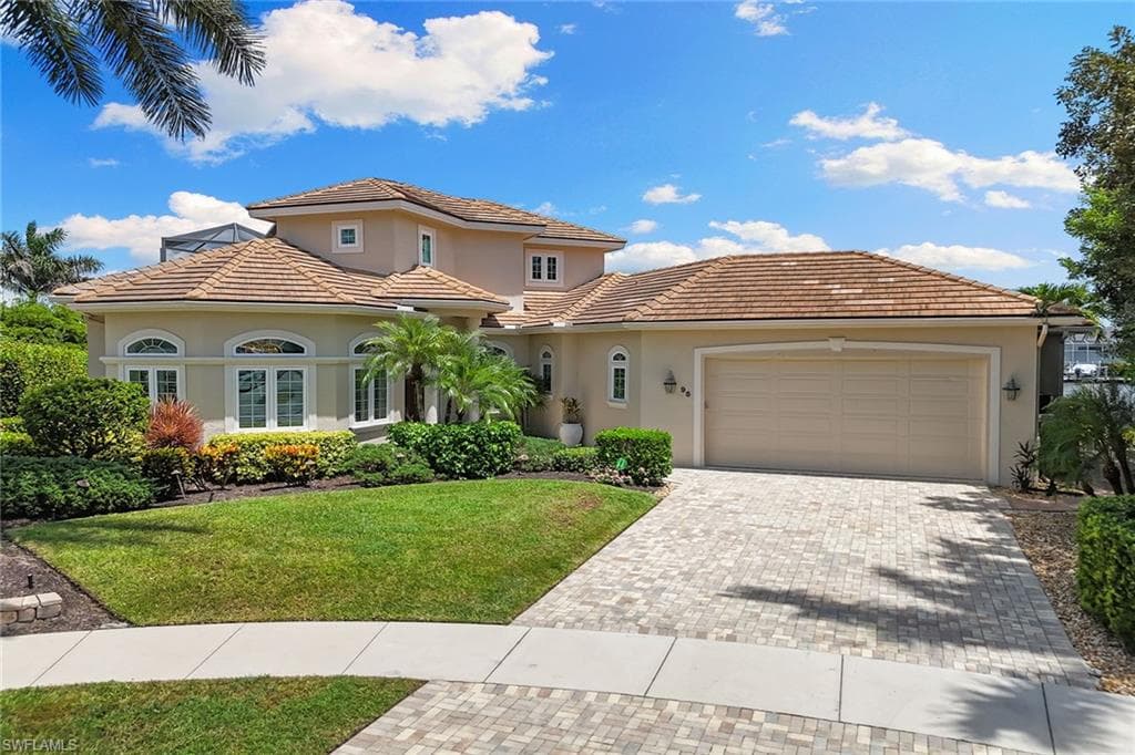 95 Anchor Ct, Marco Island, FL 34145-4