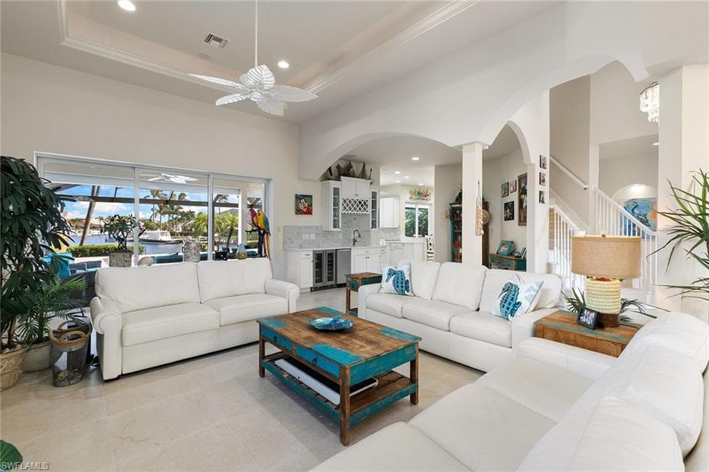 95 Anchor Ct, Marco Island, FL 34145-5