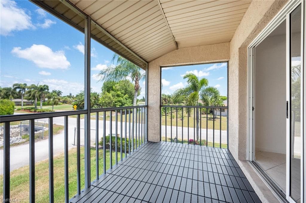 240 Pebble Beach Blvd 712, Naples, FL 34113-22