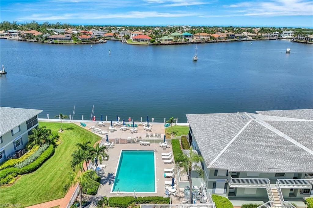 721 Elkcam Cir 211, Marco Island, FL 34145-2